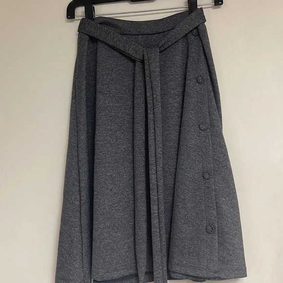 NWOT KIDICHIC full skirts for girls with belt size 14 - Picture 3 of 4